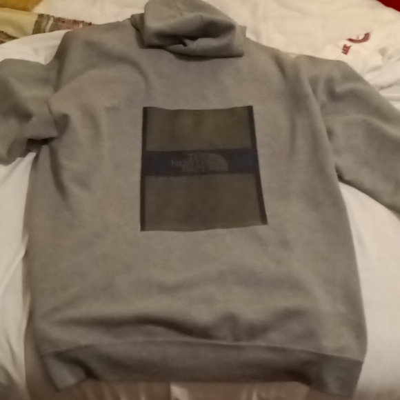Northface Hoodie, size Large, Grey - Picture 3 of 5